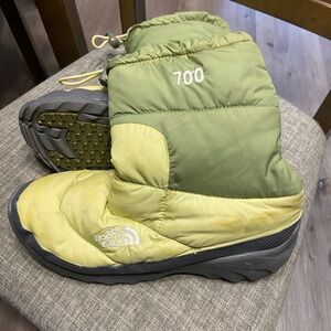 The North Face Nuptse Traction Booties 700 women’s